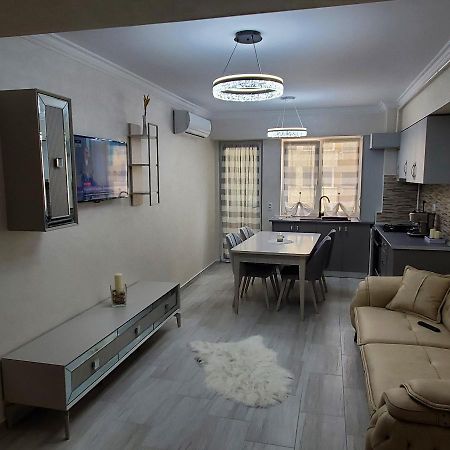 Luxury Apartament Bacovia Бакеу Екстер'єр фото
