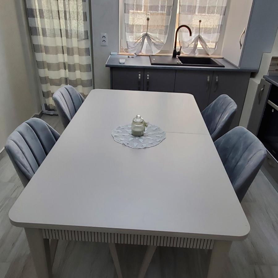 Luxury Apartament Bacovia Бакеу Екстер'єр фото