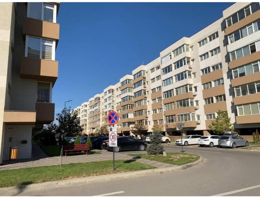 Luxury Apartament Bacovia Бакеу Екстер'єр фото