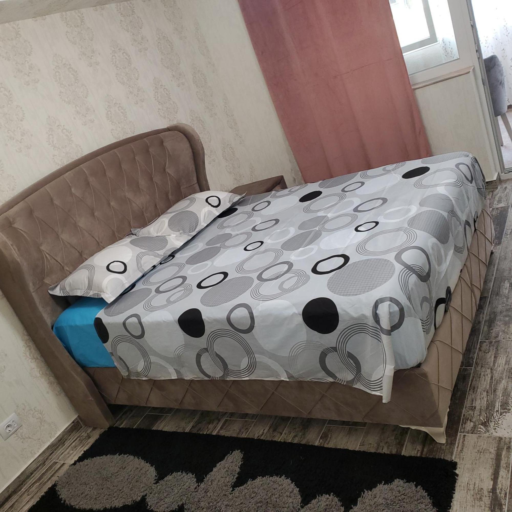 Luxury Apartament Bacovia Бакеу Екстер'єр фото